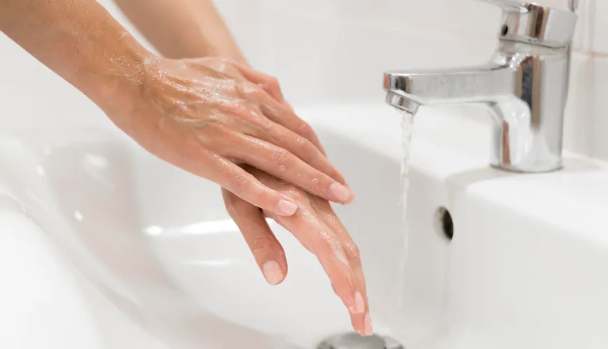 Zeep tegen bacteriën is een noodzakelijkheid voor de dagelijkse hygiëne.