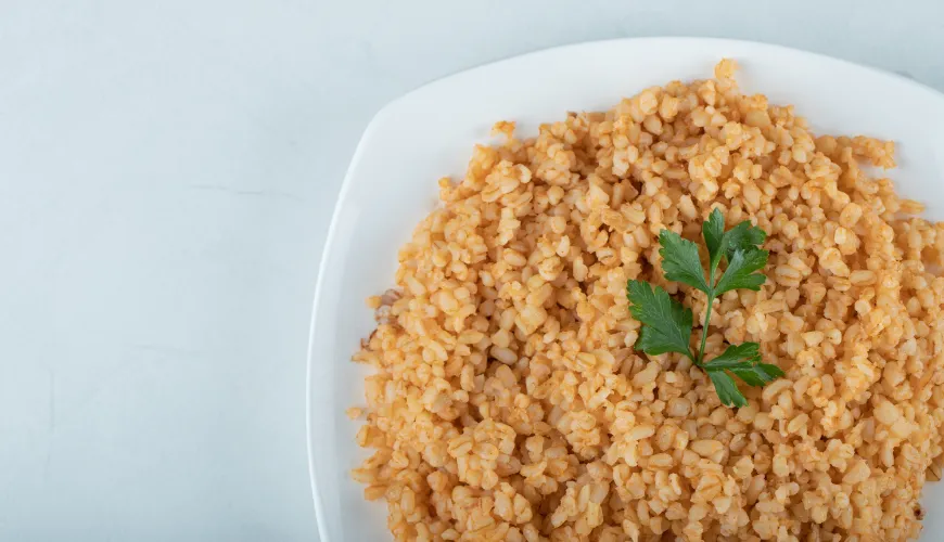 Bulgur is een geweldige bijgerecht vol gezondheid en smaak